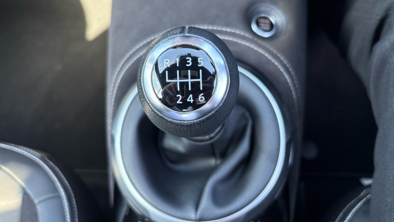 Nissan Juke 1.0 DiG-T 114 Tekna+ 5dr Petrol Hatchback